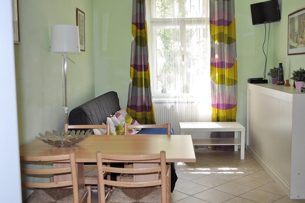 Apartment Na Kozacce 6 Prague Luaran gambar