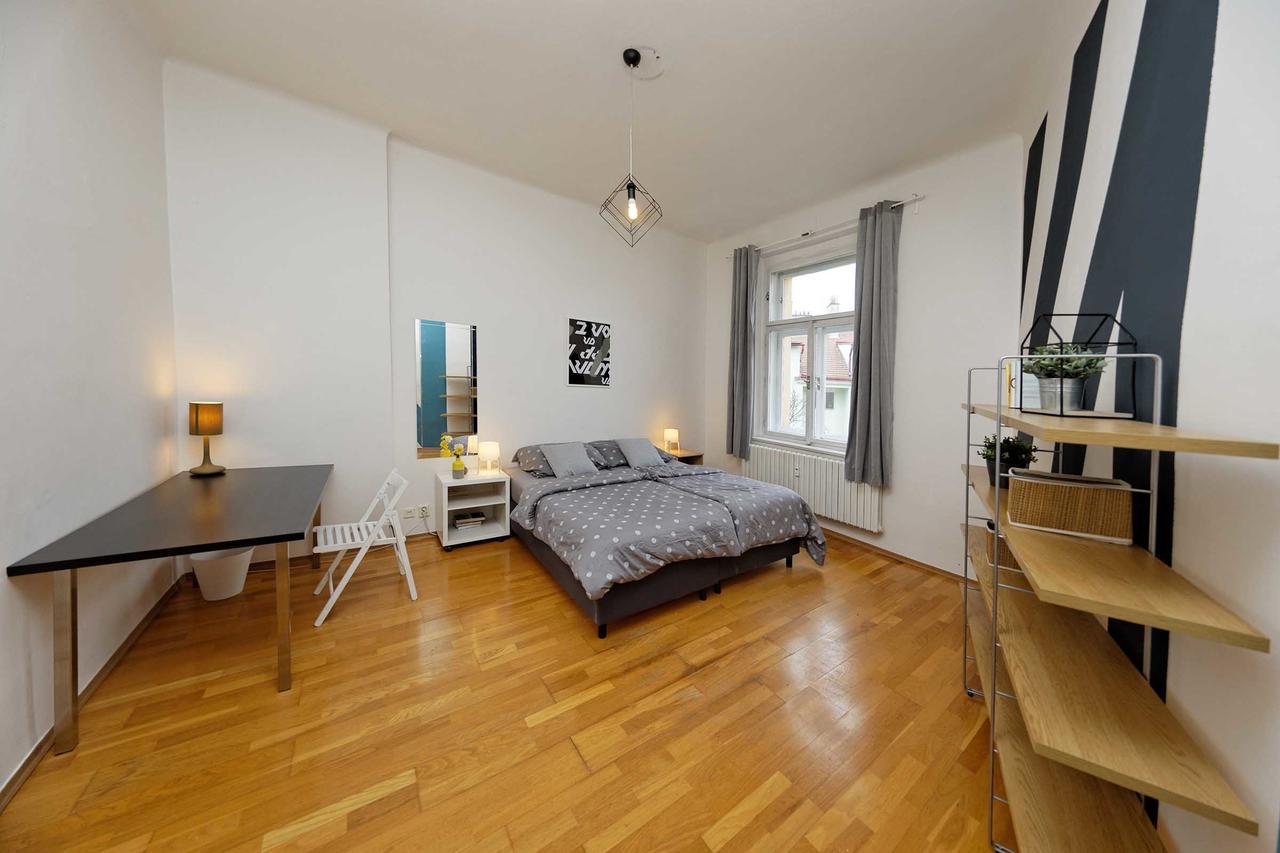 Apartment Na Kozacce 6 Prague Luaran gambar