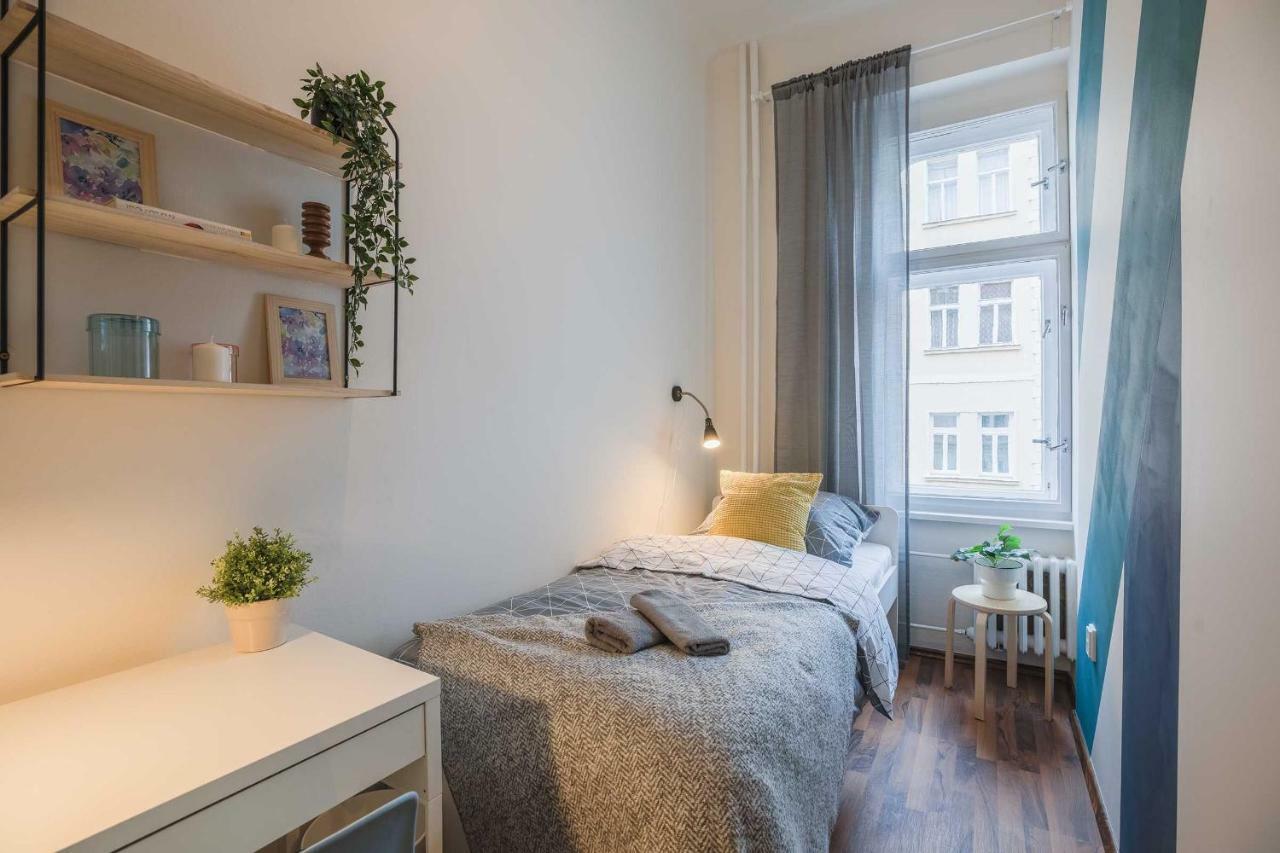 Apartment Na Kozacce 6 Prague Luaran gambar